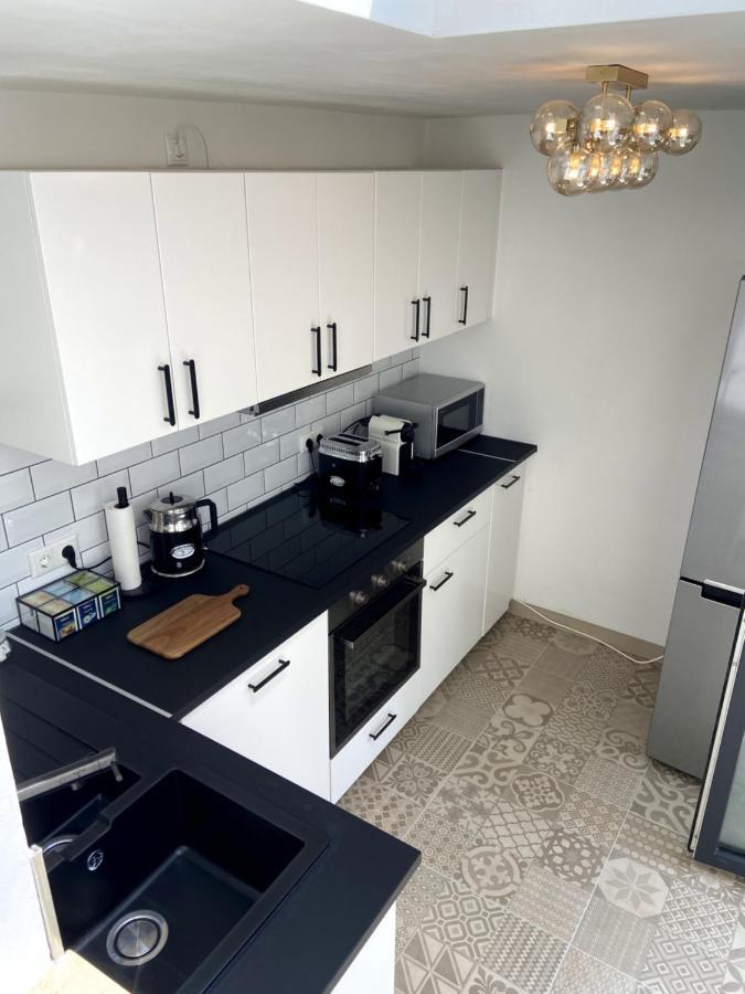 Wunderschoene Sanierte Wohnung Vor Den Toren Koelns Exteriör bild